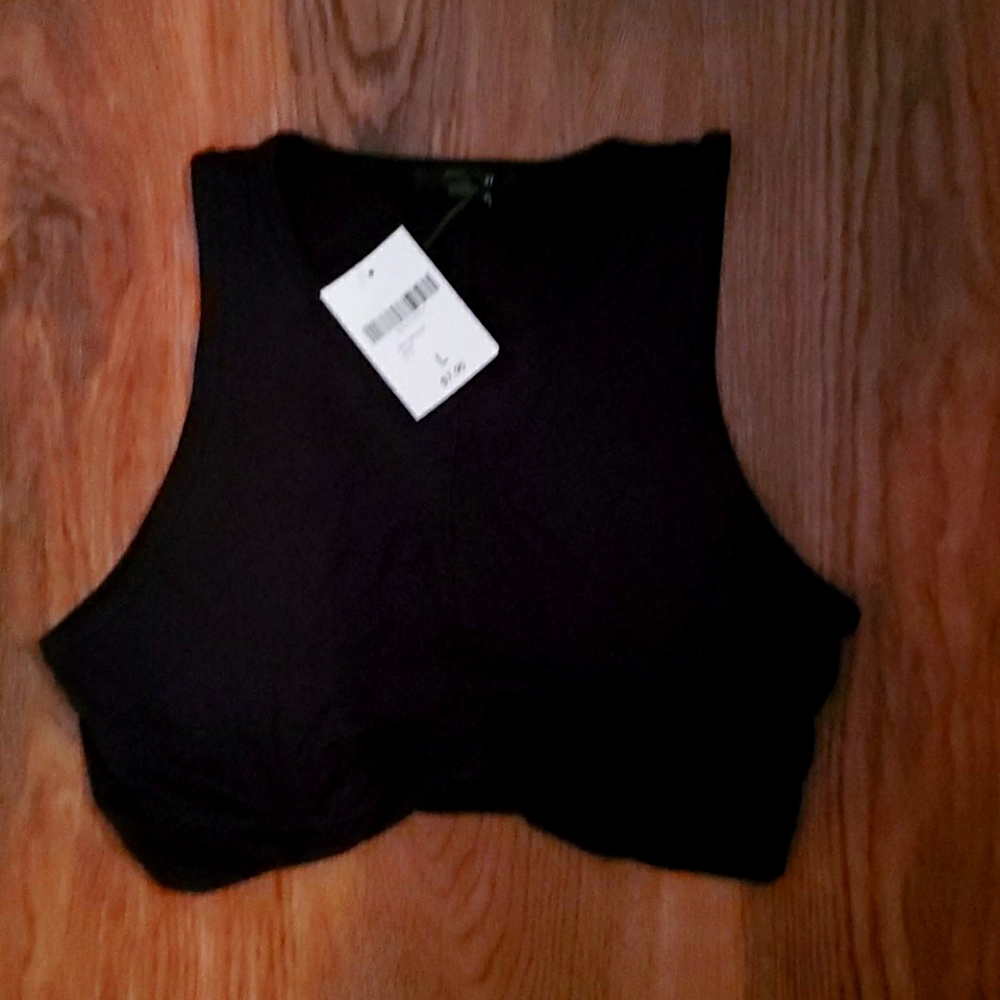 Black crop top